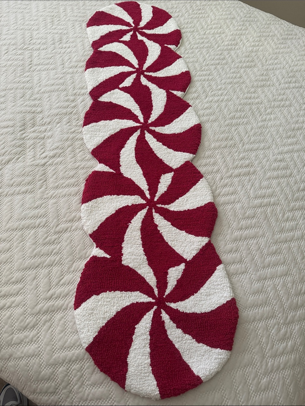 Isaac Mizrahi Red and White Peppermint Loop Table Runner